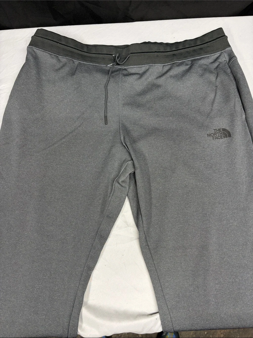 The North Face Men's Gray Elastic-Waist Joggers